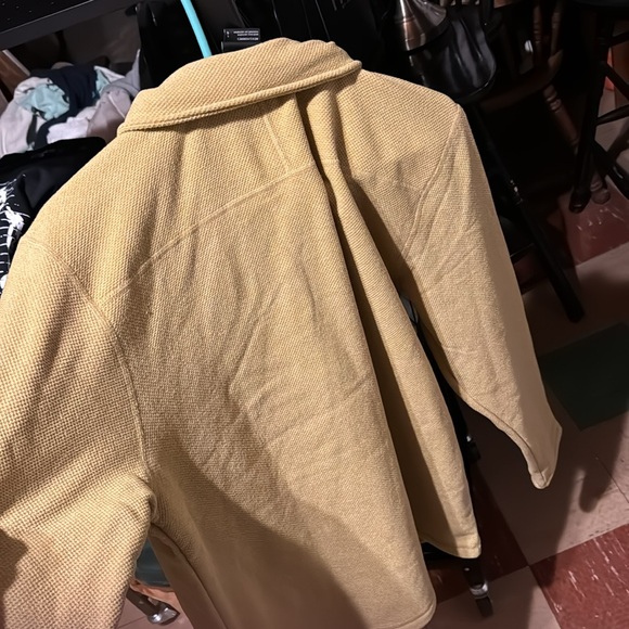 Brand New North Face quarter zip-up. Perfect for the cold weather! - Picture 5 of 11